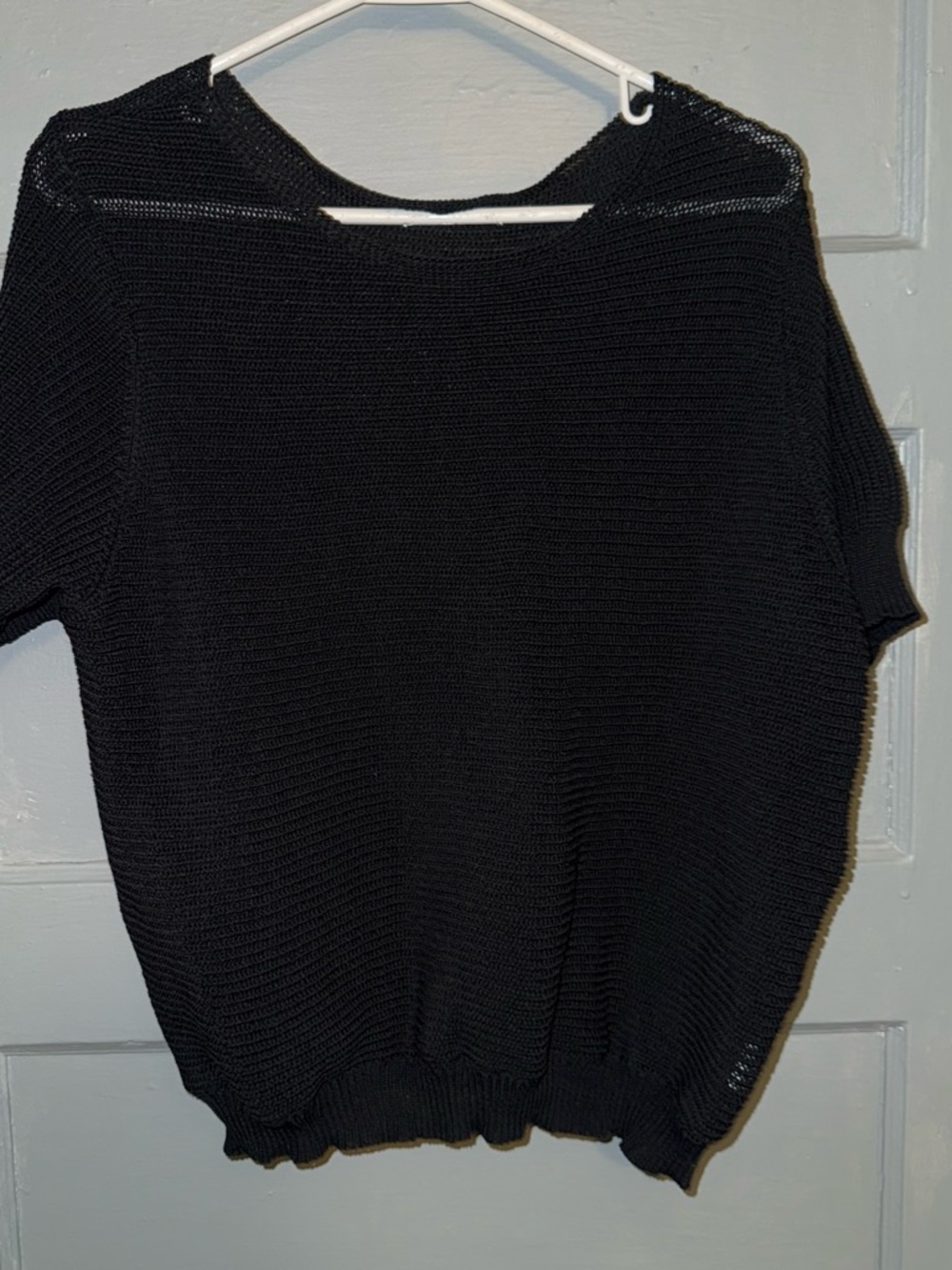 HALARA Black Short-Sleeve Knit Crew Sweater